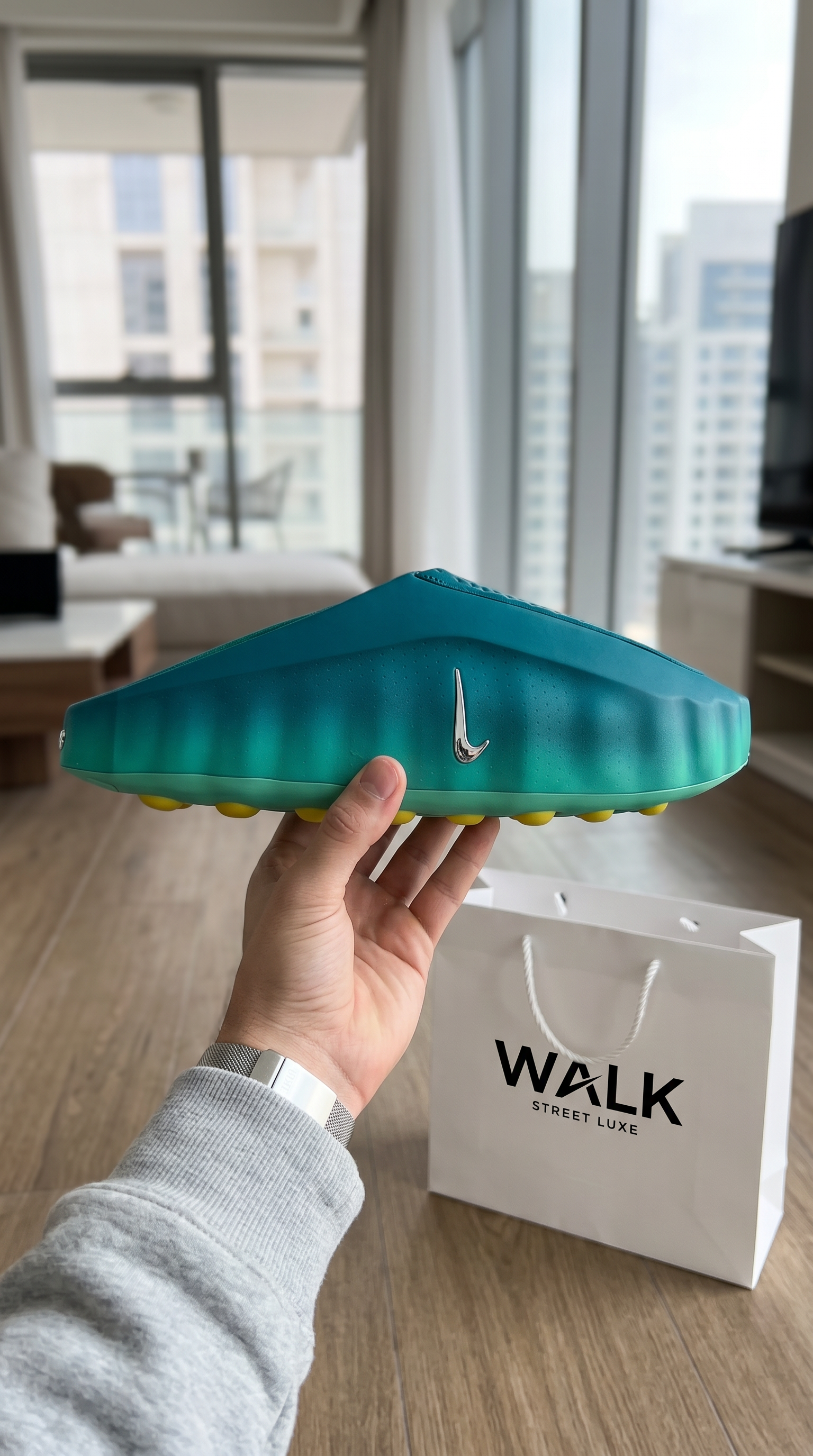 Mind 001 Slide "Geode Teal Light Menta"