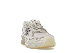 New Balance 740 Lunar New Year