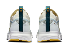 On Cloud 6 Versa "Ice / Spirulina"
